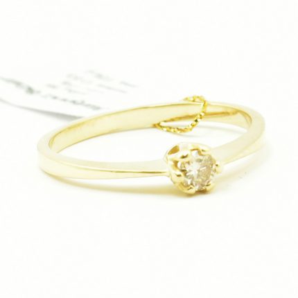 Pierścionek z brylantem 0,11ct Light Brown Si2